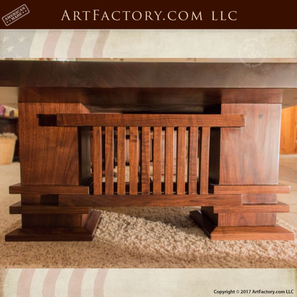 Craftsman Style Coffee Table - Frank Lloyd Wright Desi