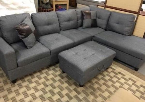Brand new grey tweed sectional couch for Sale in Everett, WA - Offer