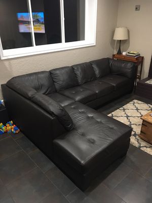 New and Used Sofa for Sale in Stanwood, WA - Offer