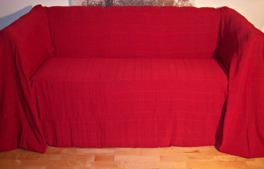 100% Cotton Red Giant Size 3 Seater Sofa Throw 250 x280 cms .