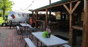 THE BACKYARD BAR & GRILL, Clifton - Restaurant Reviews, Photos .