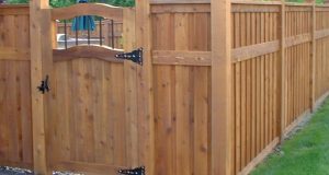 Backyard Fencing Ideas - Landscaping Netwo