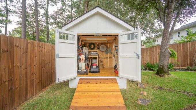 Beautiful Storage Shed an Asset to Backyard | Ulrich Sheds & Cabin .