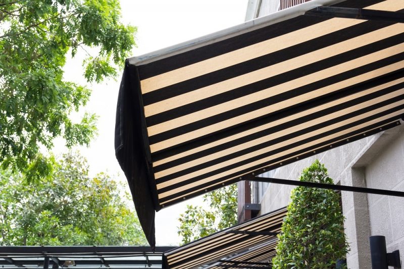 How to Choose Best Window Awning for Your House? - BeautyHarmonyLi