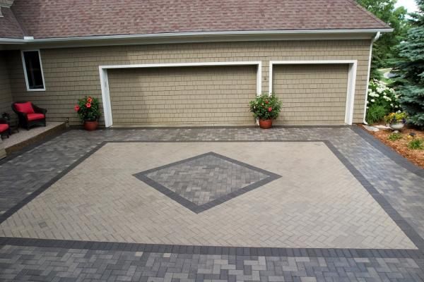The best pace to have the best driveway designs - Decorifusta in .