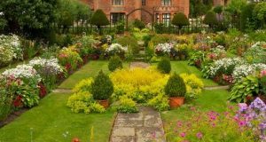 15 Best English Garden Design Ideas - How to Make an English .