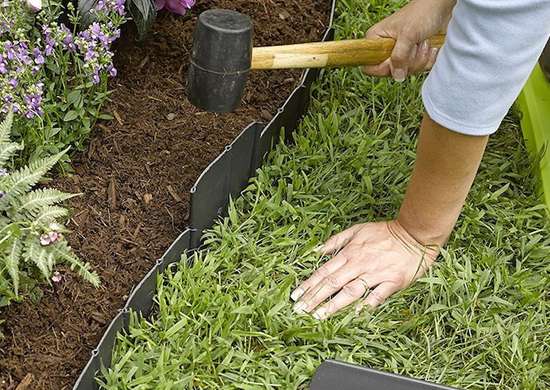 Landscape Edging Ideas: 12 Easy Ways to Set Your Garden Beds Apart .