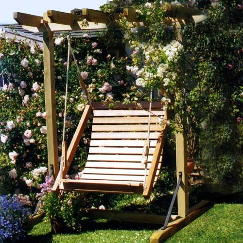 ENJOY THE NATURE WITH GARDEN SEAT – darbylanefurniture.com in 2020 .