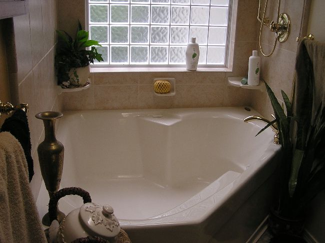 bathroom garden tubs | New Garden Bathtub | Fancy bathroom, Small .