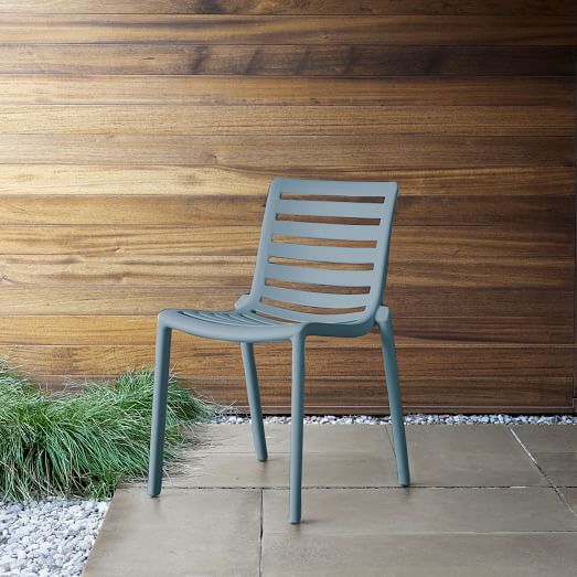 Stackable Slat Outdoor Chairs (Set of