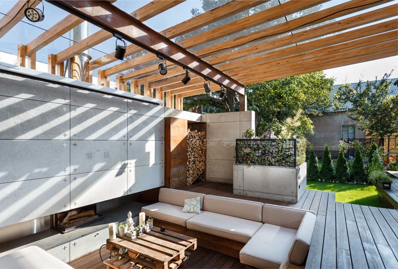 Beautifully Designed Outdoor Lounge Area in Ukraine | Home Design .