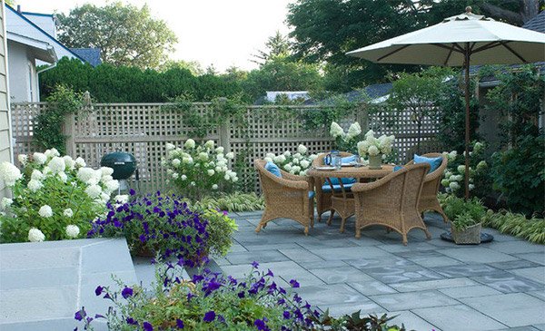 15 Patio Gardens for Outdoor Recreation | Home Design Lov