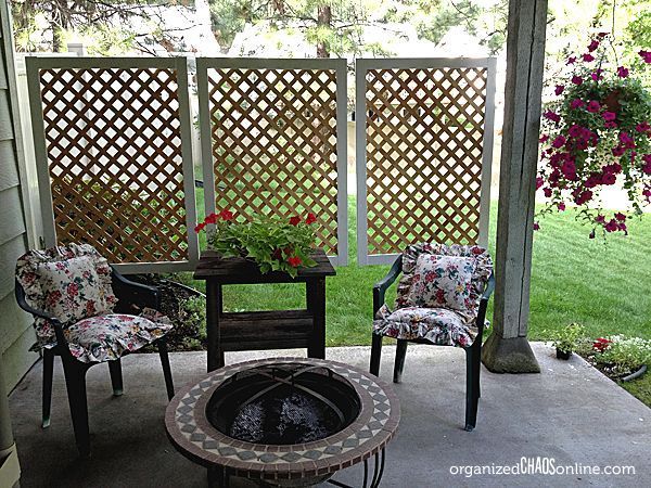 How to Make an Easy Patio Privacy Screen | Easy patio, Diy privacy .