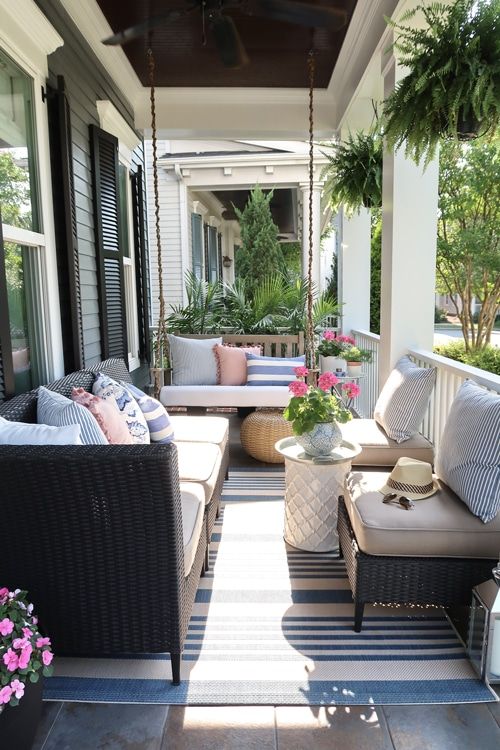 Small Front Porch Decorating: 6 Unique Ideas for Summer .