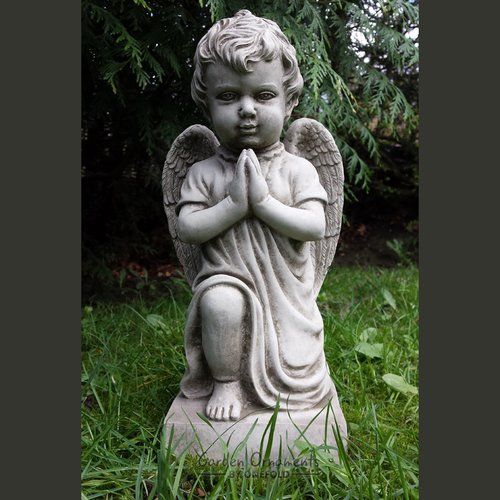 Happy Larry Lloyd Praying Cherub Stone Garden Statue | Stone .