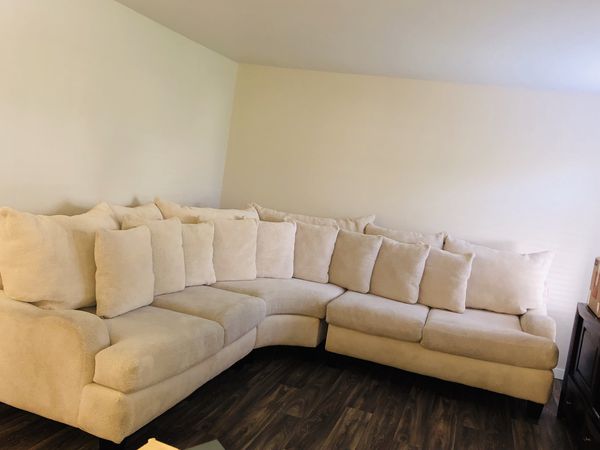 Huge sectional ivory white couches for sell . for Sale in Everett .