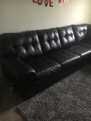 New and Used Black sectional for Sale in Kansas City, MO - Offer