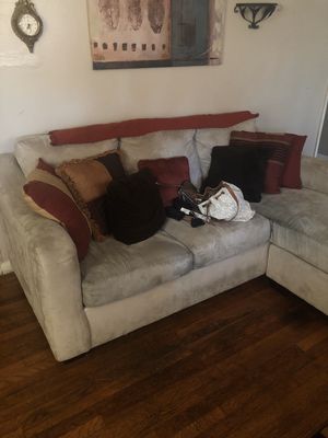 New and Used Sectional couch for Sale in Little Rock, AR - Offer