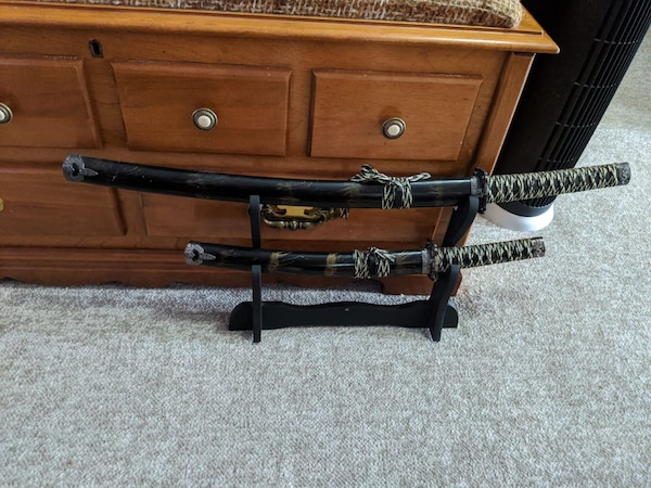 Sold 2pc. Samurai Sword Set with Stand in Oshawa - let