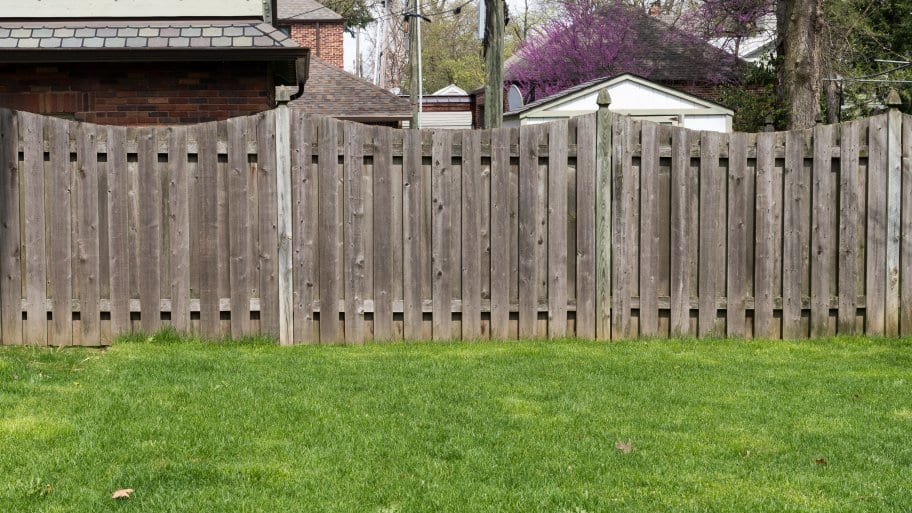 How Much Does a Privacy Fence Cost? | Angie's Li