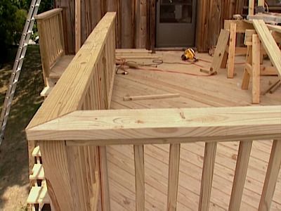 How to Build Custom Deck Railings | Deck railing design, Wood deck .