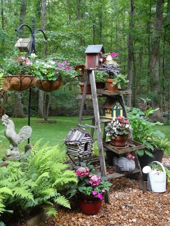 19 Easy DIY Cottage Garden Ideas for Your Beloved Gard