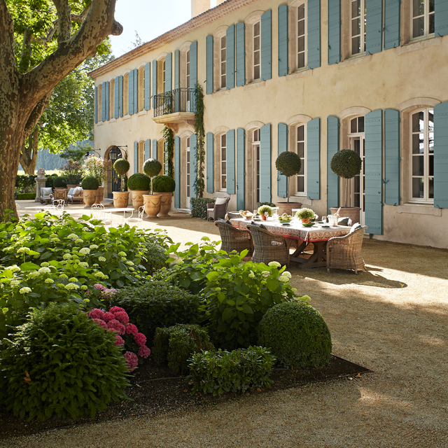 15 Beautiful French-Style Gardens - Best French Garden Desig