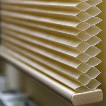 Cordless Honeycomb Blinds for the bedrooms | Energy efficient .