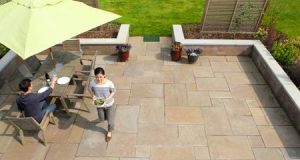 Types of Tiles You Can Use for Outdoor Pati