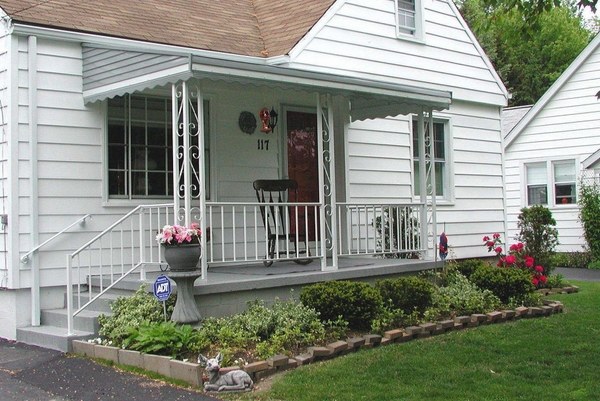 Porch awnings ideas – how to choose the best protection for your ho