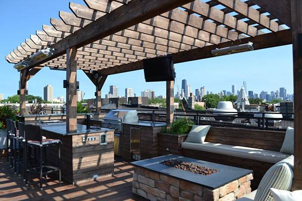 Interview With The Roof Deck & Garden Experts - Lan