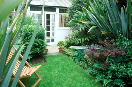 23 Landscaping Ideas for Small Backyar