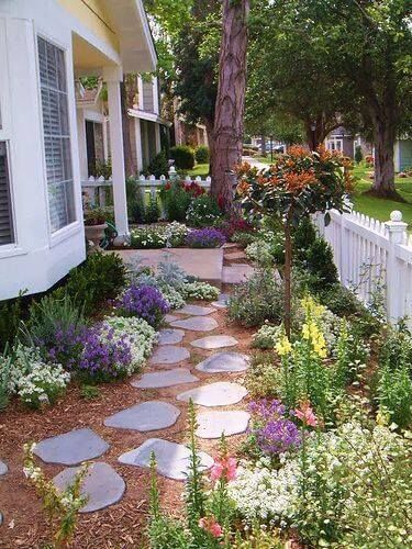 33 Small Front Garden Designs to Get the Best Out of Your Small .
