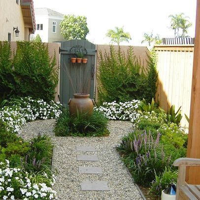 Mediterranean Home Small Front Yard Landscaping Ideas Design .