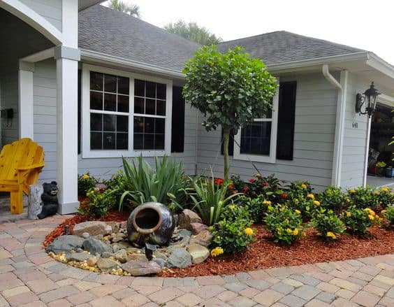 17 Small Front Yard Landscaping Ideas To Define Your Curb Appe